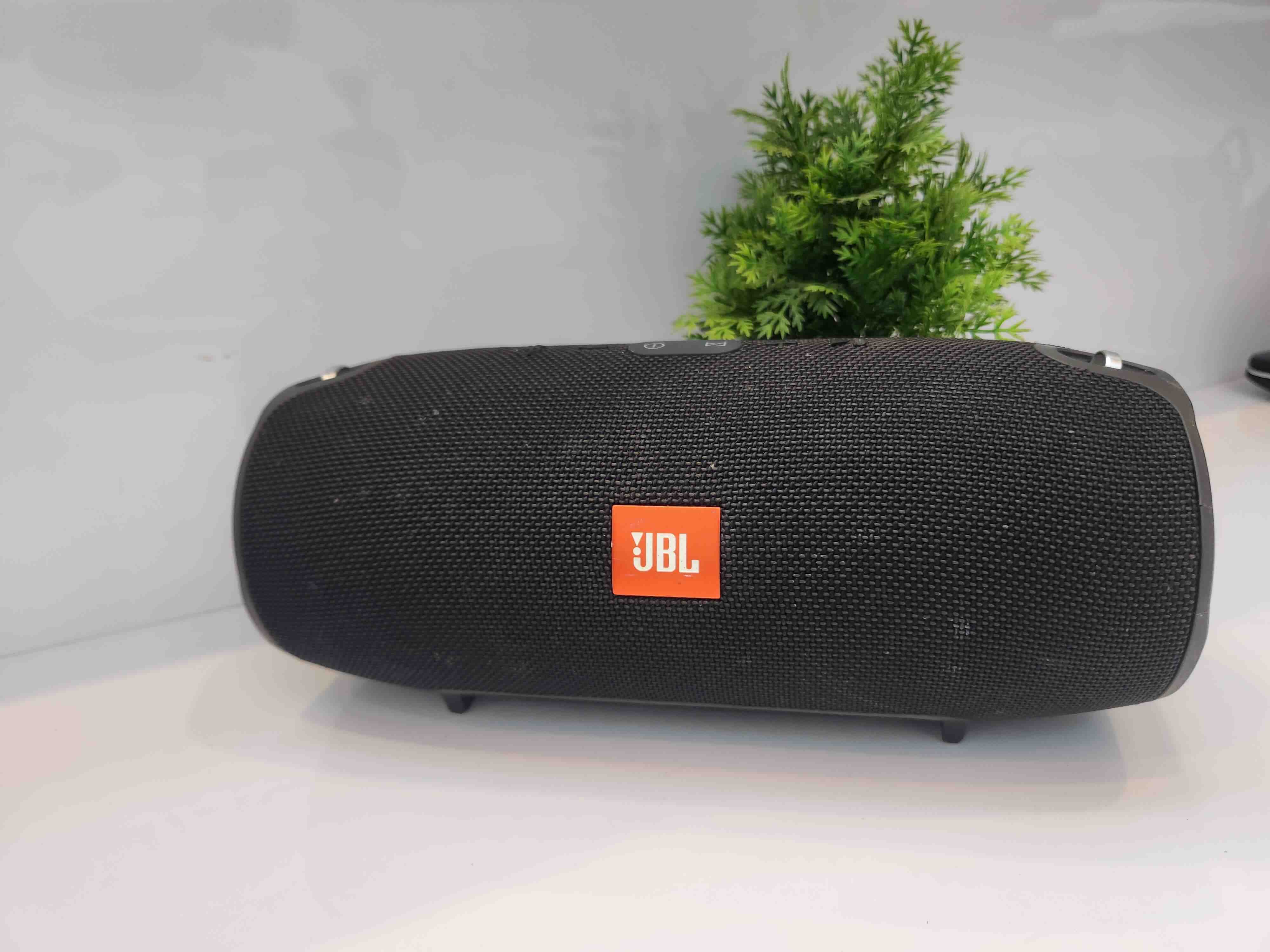 Image MODEL JBL XTREME 19V 3A  